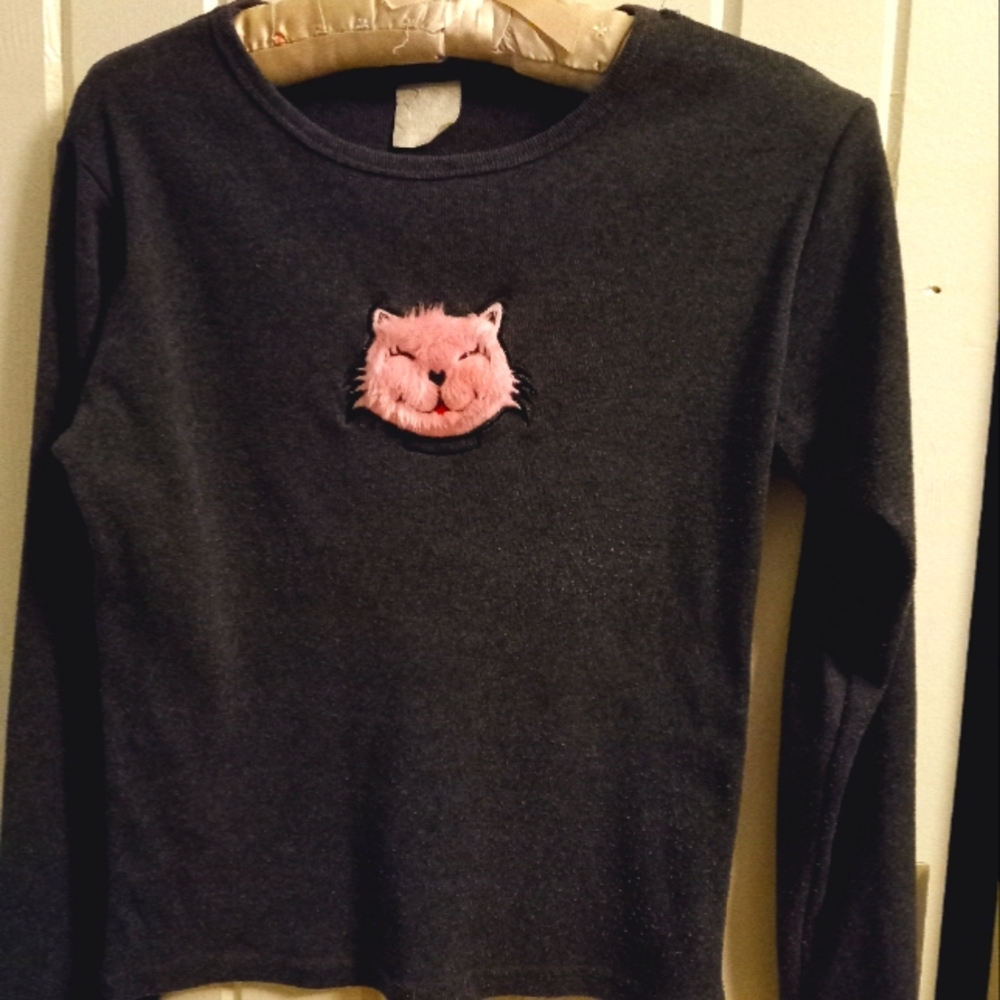 SALE! Vintage y2k kitty tee with faux fur detail